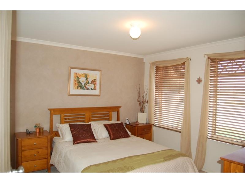 69 Aldinga Beach Road, Aldinga Beach SA 5173