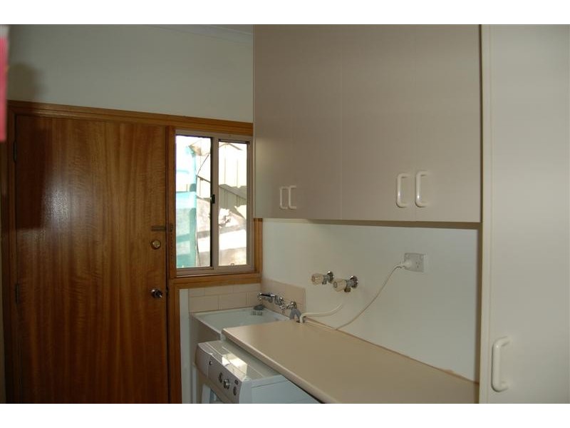 24 Vaucluse Drive, Happy Valley SA 5159