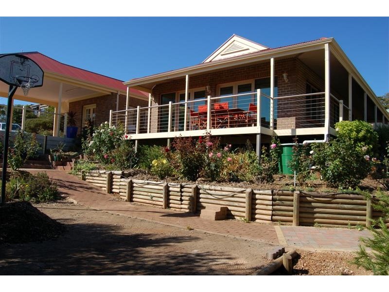 24 Vaucluse Drive, Happy Valley SA 5159