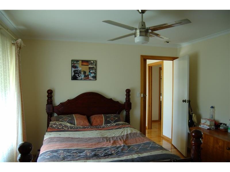 15 Glenhuntly Drive, Flagstaff Hill SA 5159