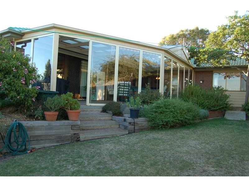 35 Daveys Road, Flagstaff Hill SA 5159