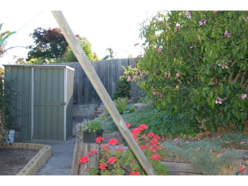 35 Daveys Road, Flagstaff Hill SA 5159