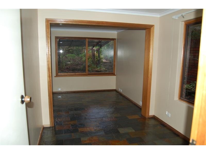 7 Gorelon Drive, Flagstaff Hill SA 5159