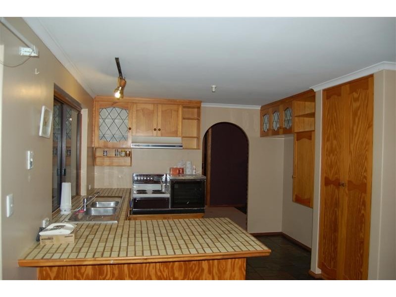 7 Gorelon Drive, Flagstaff Hill SA 5159