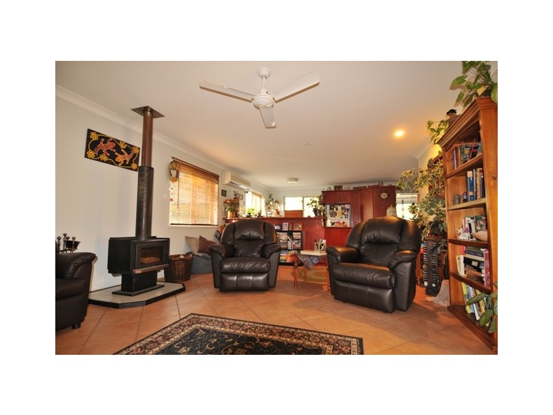 838 Mundoolun Connection Rd, Tamborine QLD 4270