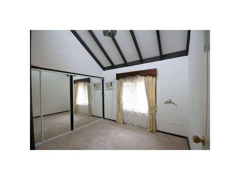 Mount Warren Park QLD 4207