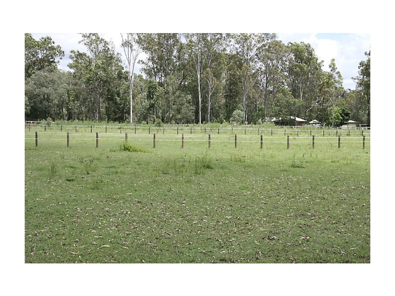 Logan Village QLD 4207