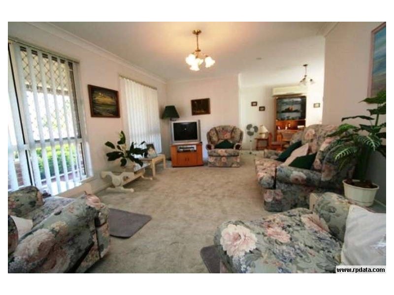 Mount Warren Park QLD 4207