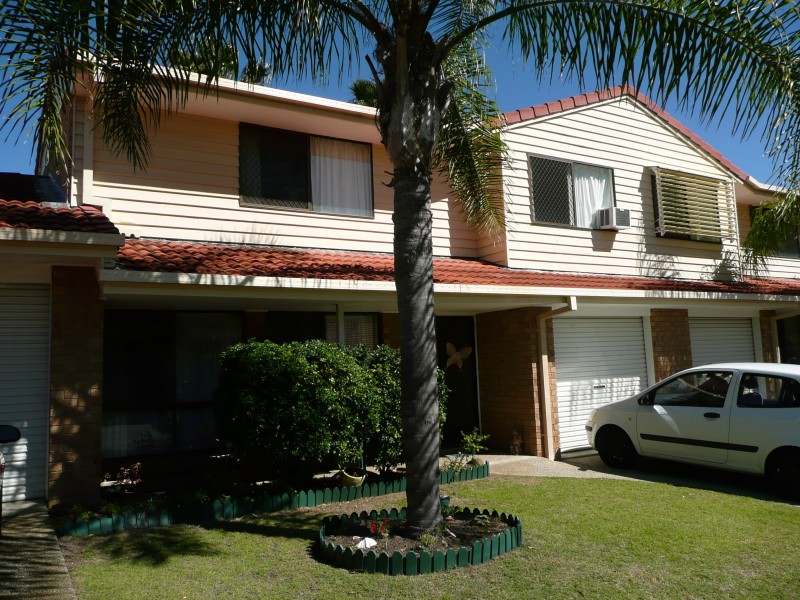 Mount Warren Park QLD 4207