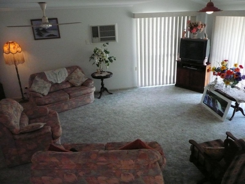 37 Katrina Cres, Waterford West QLD 4133