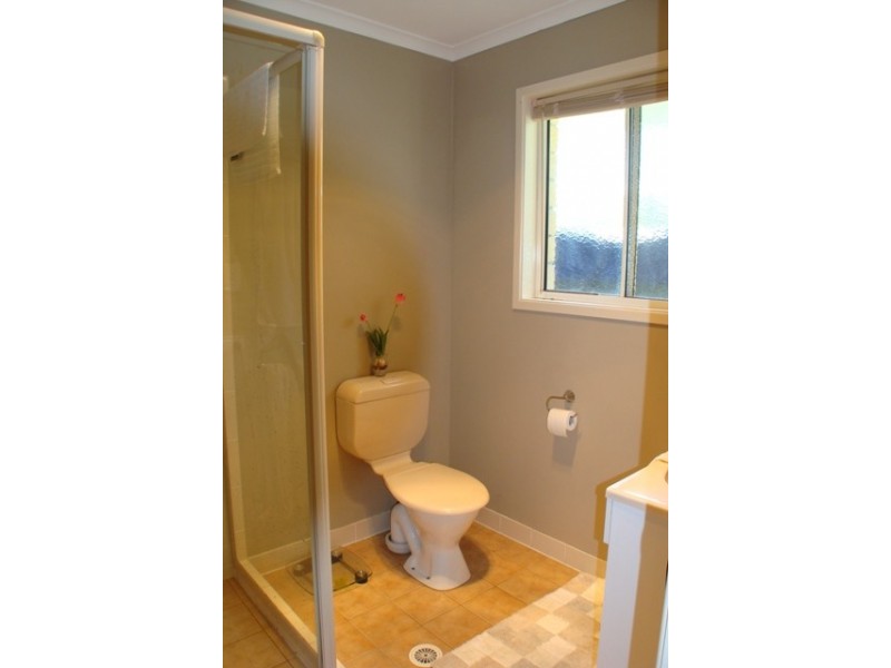 114 Michelle Dr, Cedar Grove QLD 4285