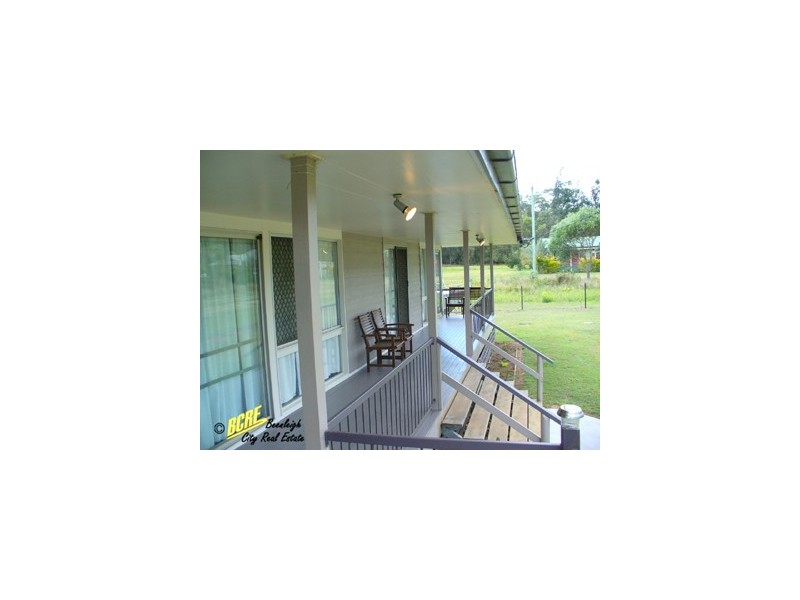 5 Bimbad Cres., Russell Island QLD 4184
