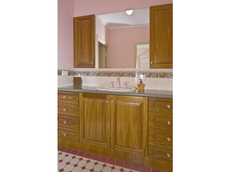 Redland Bay QLD 4165