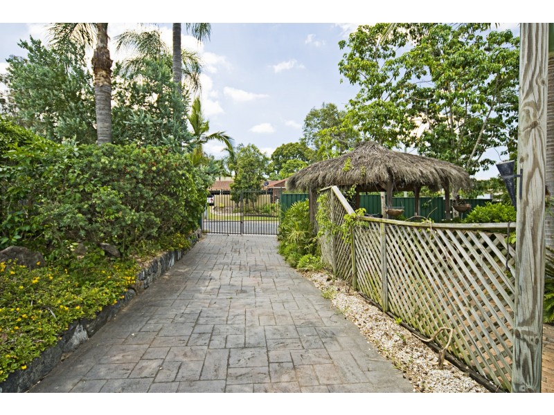 23 Carl Heck BVD, Windaroo QLD 4207