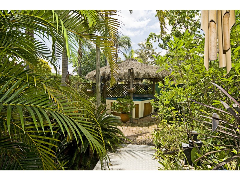 23 Carl Heck BVD, Windaroo QLD 4207