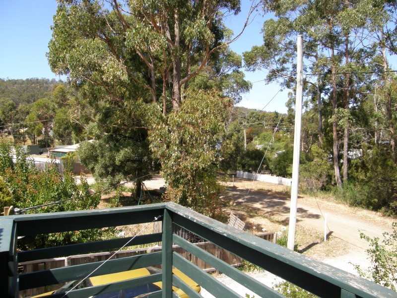 Verona Sands TAS 7112