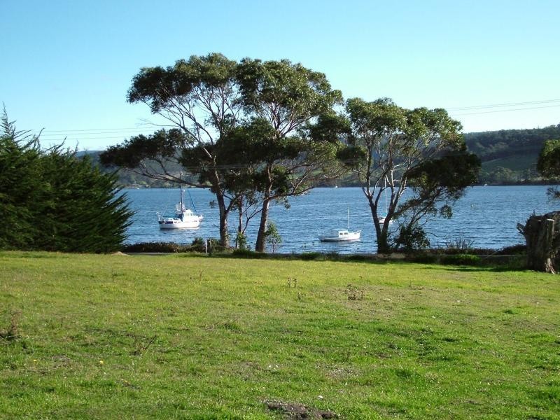 6892 Channel Highway, Gardners Bay TAS 7112