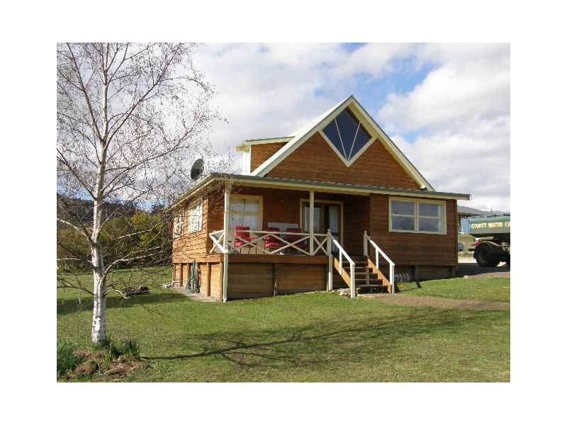 5 Solly Court, Cygnet TAS 7112