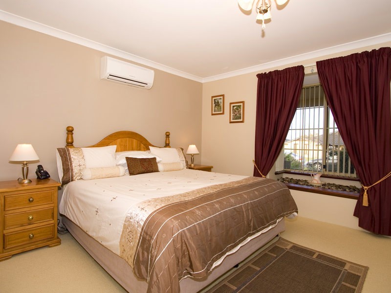 30 Evandale Road, Darch WA 6065