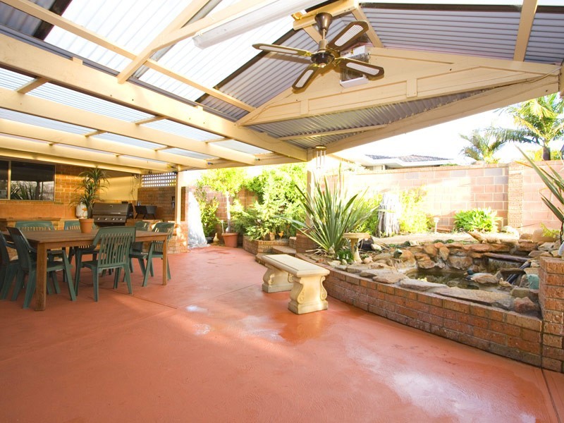 30 Evandale Road, Darch WA 6065