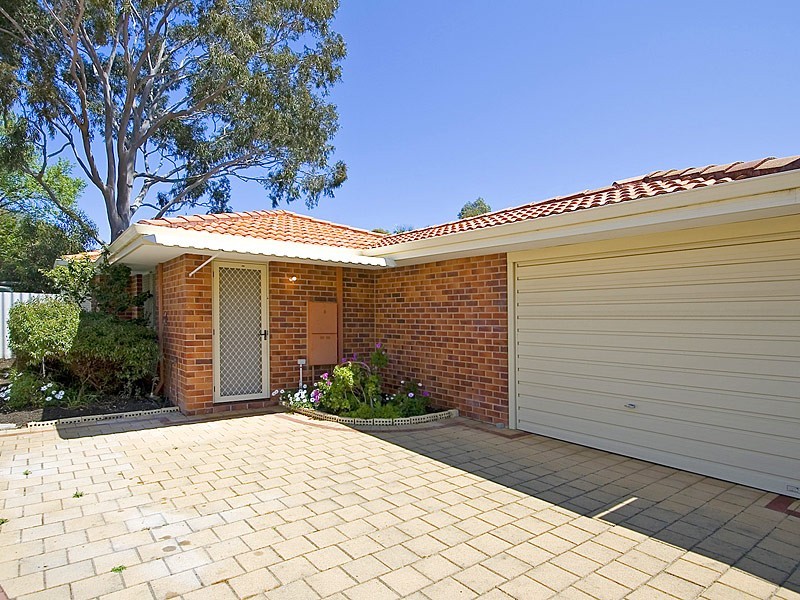 3/19a Ungaroo Road, Westminster WA 6061