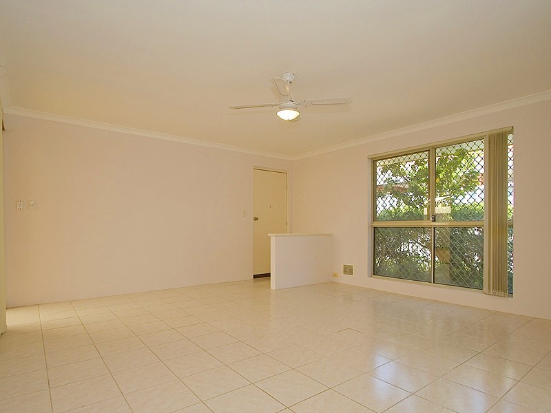 3/19a Ungaroo Road, Westminster WA 6061