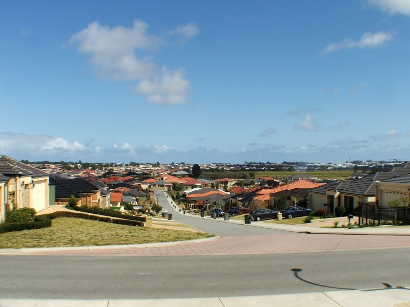 43 Rayner Drive, Landsdale WA 6065