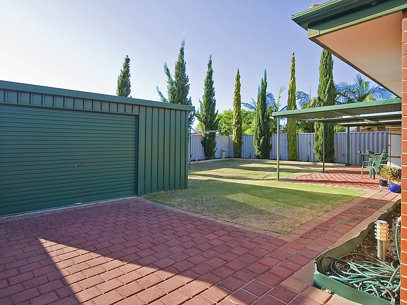 71 Fenchurch Street, Alexander Heights WA 6064