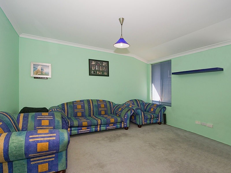 71 Fenchurch Street, Alexander Heights WA 6064