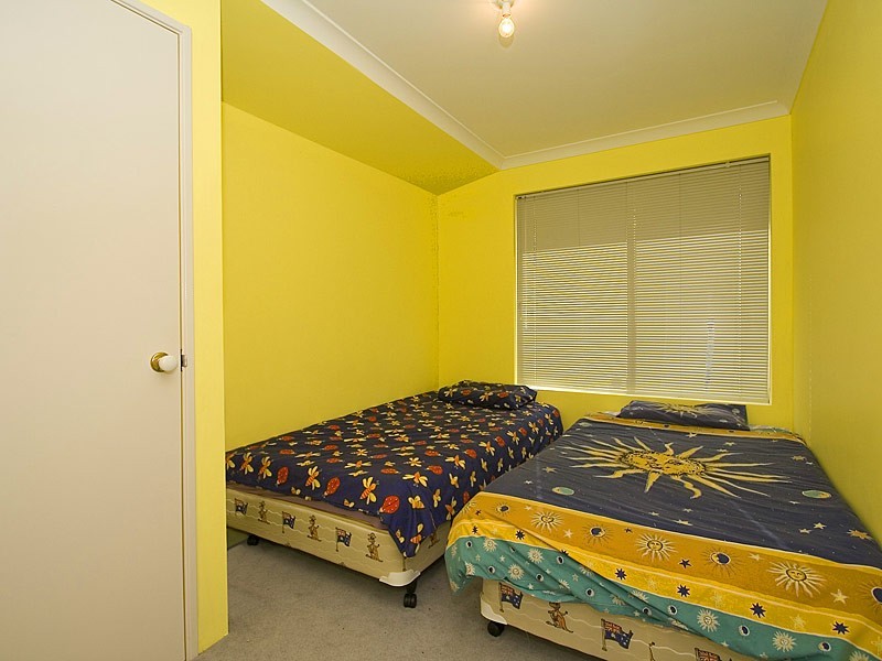 71 Fenchurch Street, Alexander Heights WA 6064