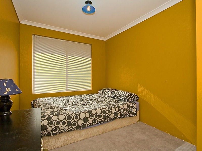 71 Fenchurch Street, Alexander Heights WA 6064