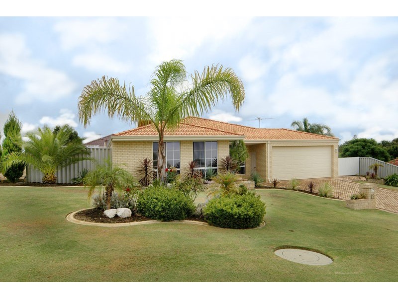 12 Josephine Way, Alexander Heights WA 6064