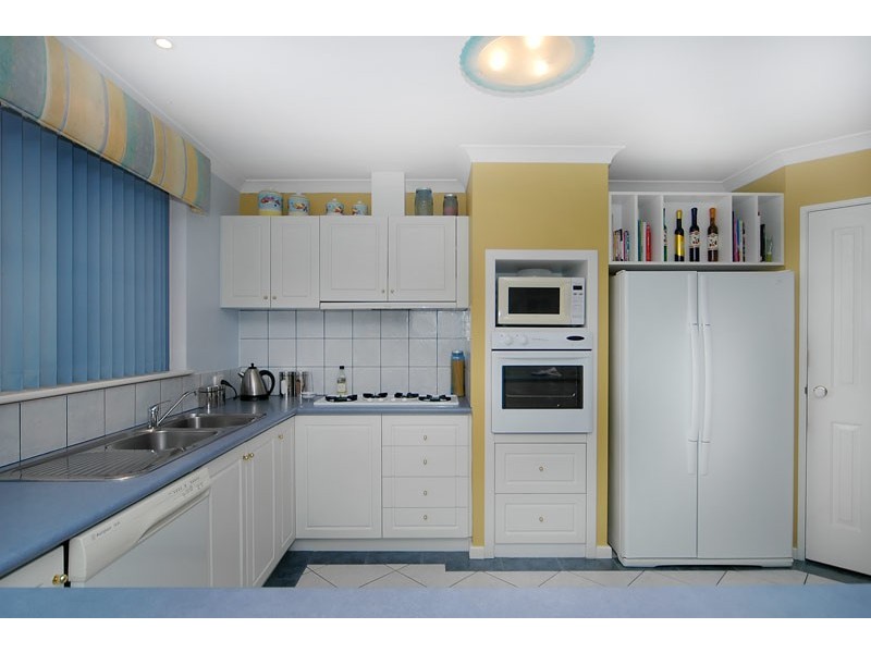 12 Josephine Way, Alexander Heights WA 6064