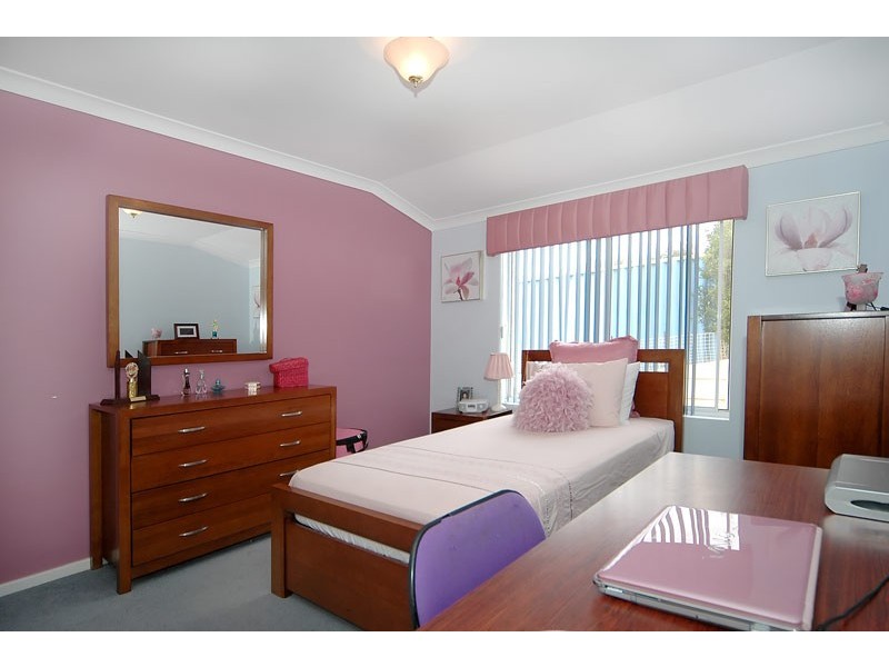 12 Josephine Way, Alexander Heights WA 6064