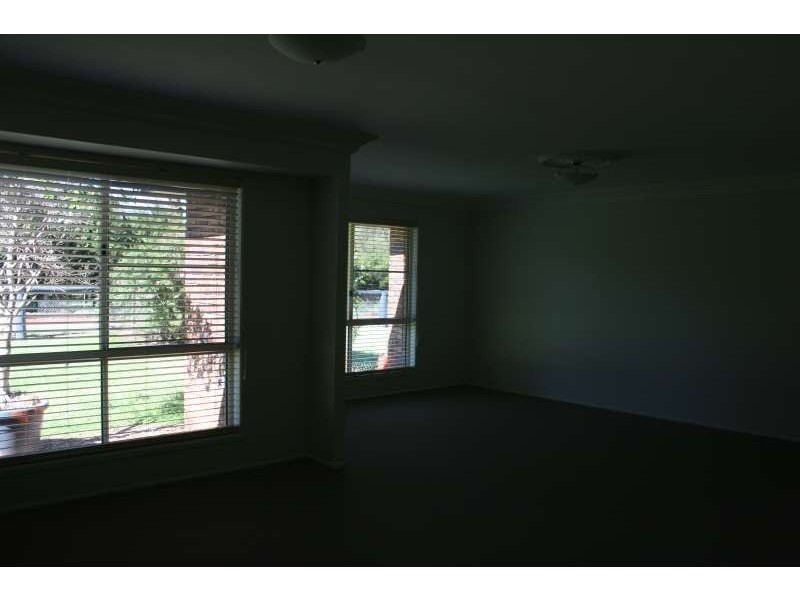 18 Penny Road, Highfields QLD 4352