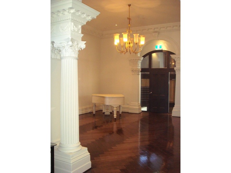 4/83 Queens Road, Melbourne VIC 3004