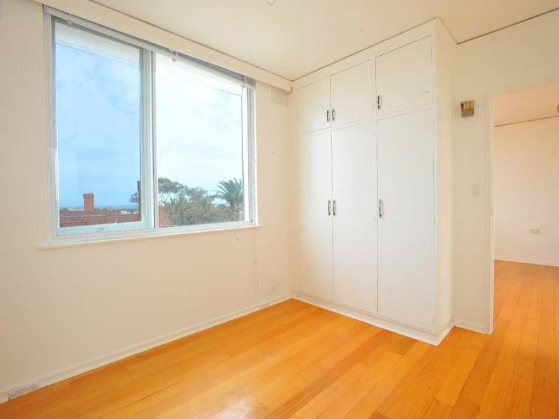 6/72 Barkly Street, St Kilda VIC 3182