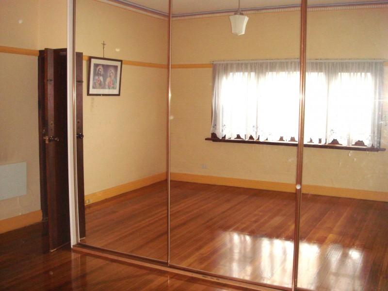 802 NORTH ROAD, Bentleigh East VIC 3165