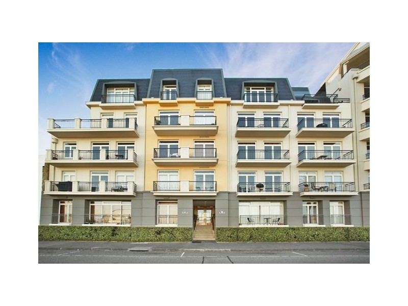 501/90 Beach Street, Port Melbourne VIC 3207