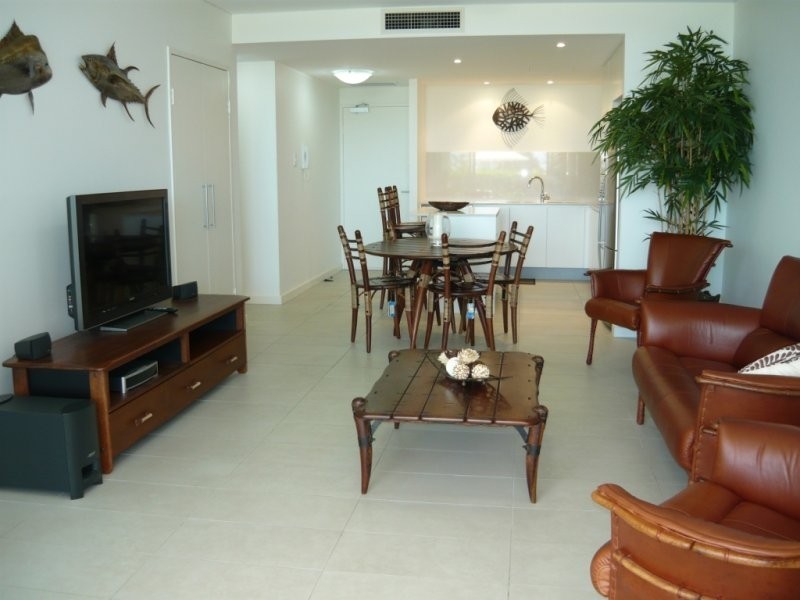 G03/2 Creek Street, Kirra QLD 4225