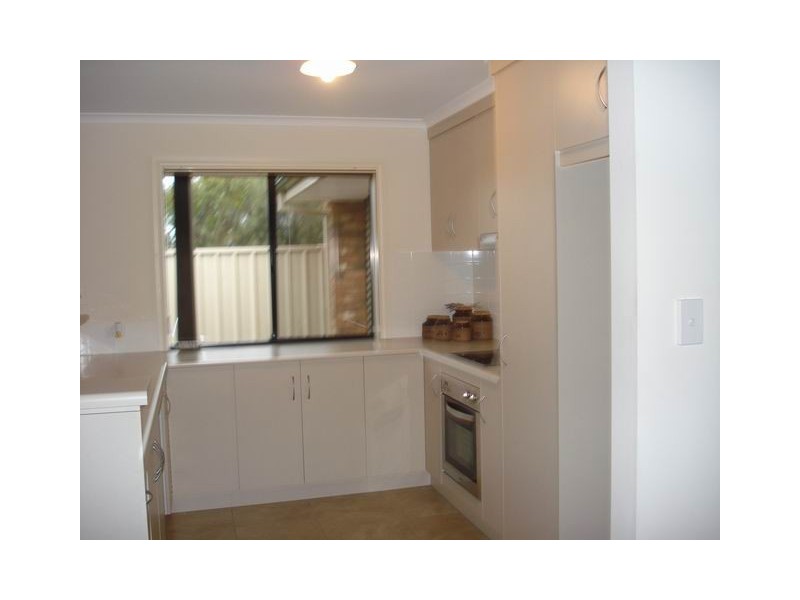 140 Wentworth Parade, Hindmarsh Island SA 5214