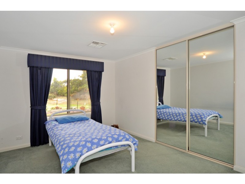 2 Goode Street, Goolwa SA 5214