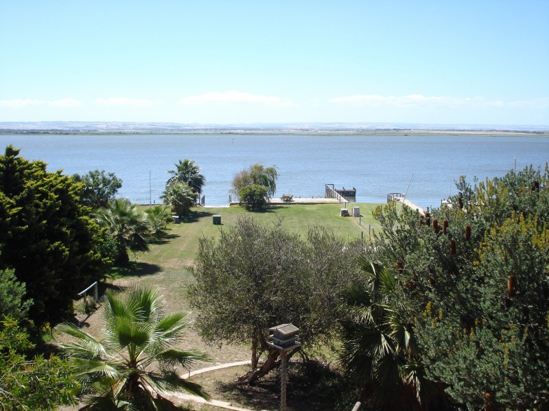 64 Narnu Bay Drive, Hindmarsh Island SA 5214