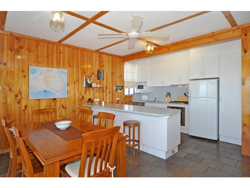 73 Mundoo Channel Drive, Hindmarsh Island SA 5214