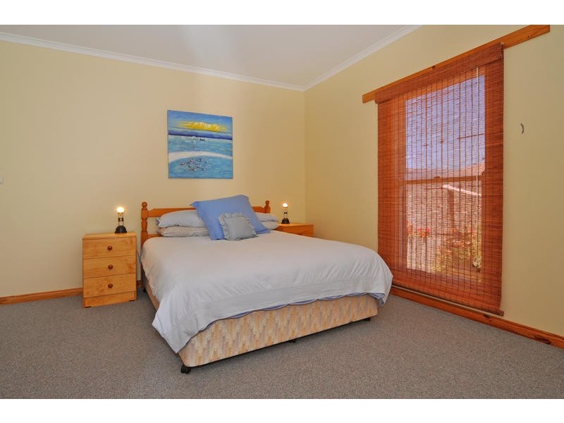 73 Mundoo Channel Drive, Hindmarsh Island SA 5214