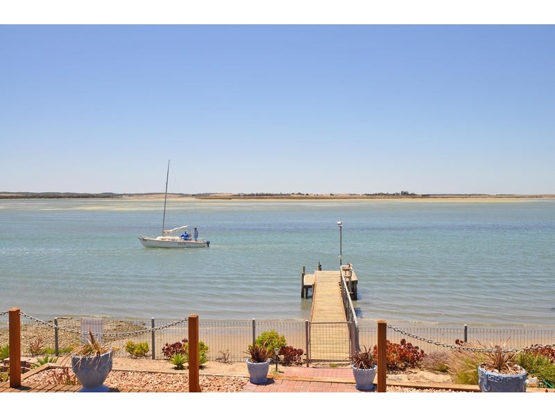 73 Mundoo Channel Drive, Hindmarsh Island SA 5214