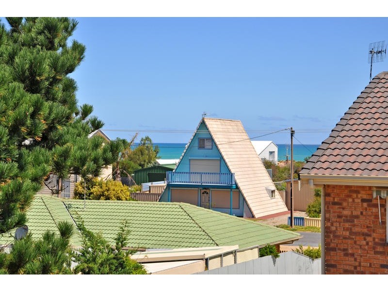 11 Castle Avenue, Goolwa Beach SA 5214