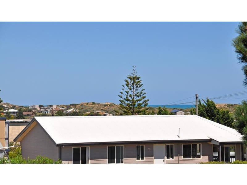 11 Castle Avenue, Goolwa Beach SA 5214