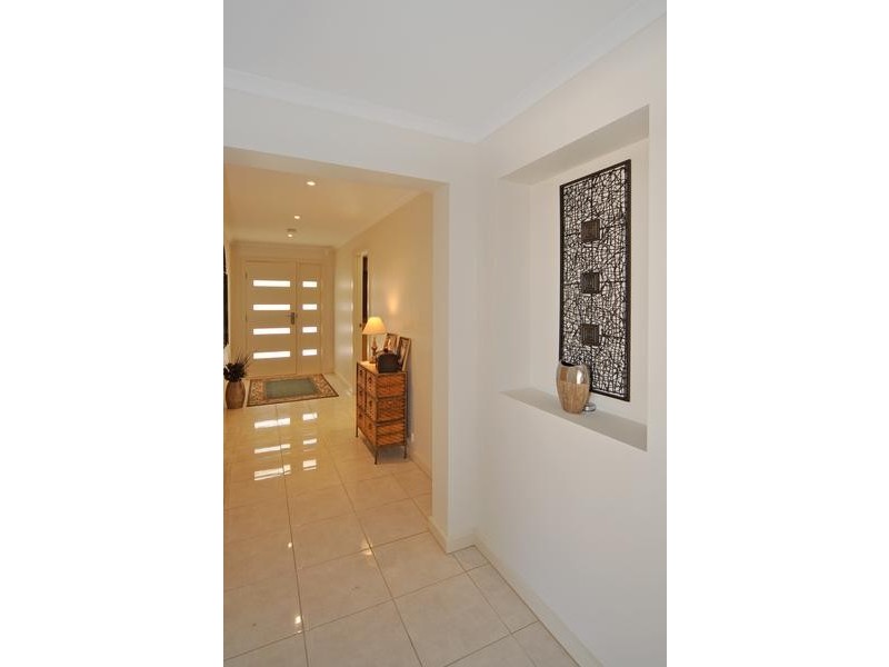 32 Fairway Drive, Mccracken SA 5211