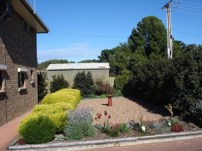 2 Price Street, Hindmarsh Island SA 5214